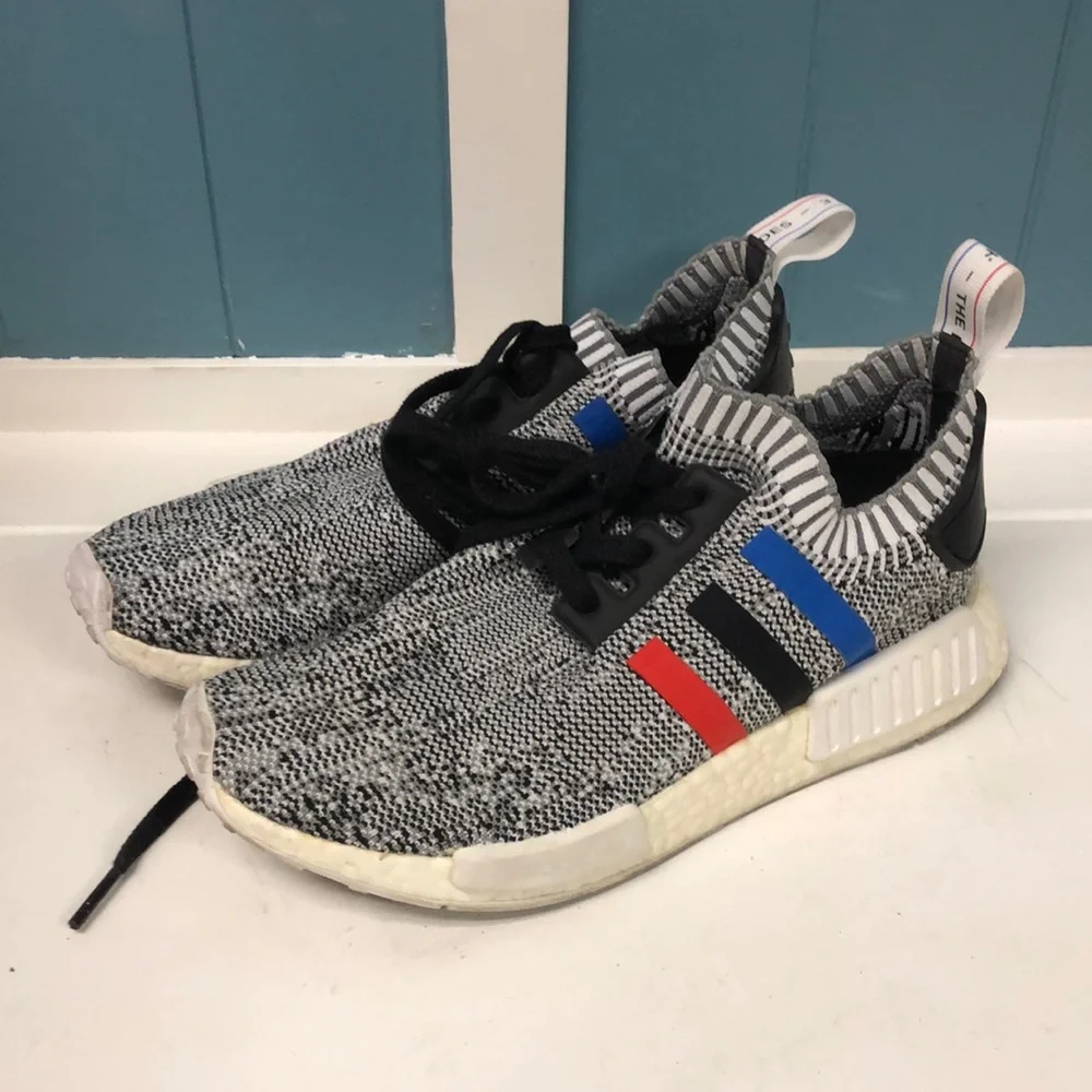 Adidas Nmd R1 PK Prime Knit Tri-Color 3 Stripe BB2888 Gray & Black Men’s Sz‎ 7